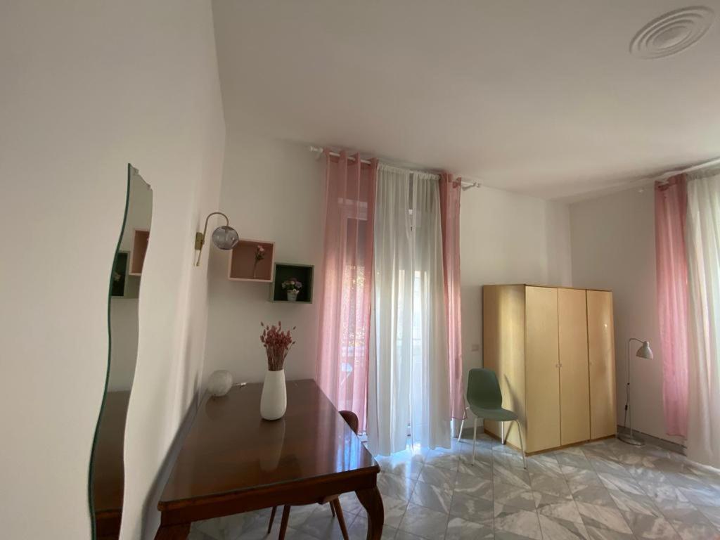 Superior Apt Next Colosseo A/C Wo Fi 3 Bedrooms Rome Buitenkant foto